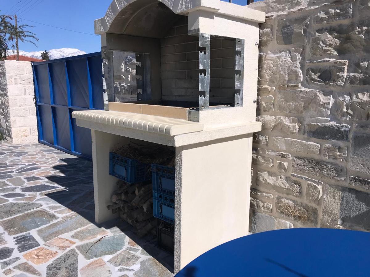 Utopia Residences Kazantzakis House Petrokefálion Exterior foto
